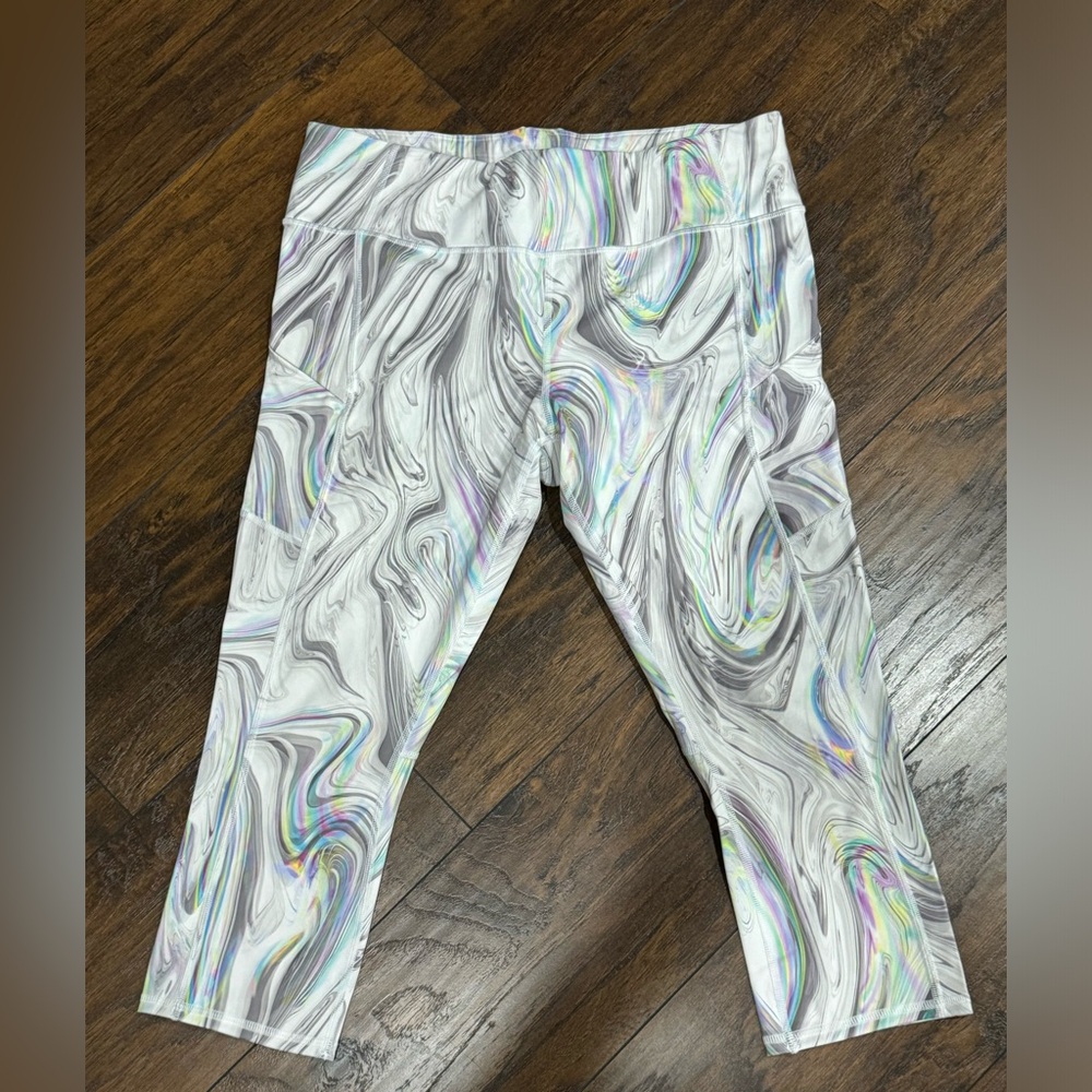Athleta cropped leggings like new size L